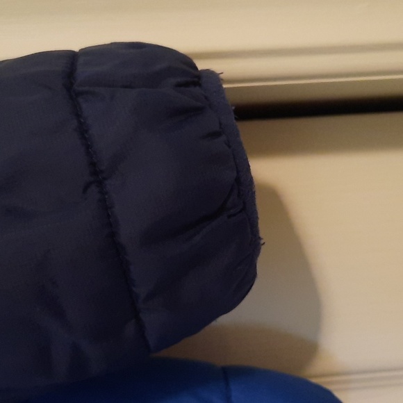 Kids reversible winter jacket. - Picture 3 of 7
